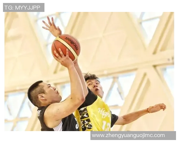 聚焦成都篮球队的耐力训练与比赛表现探讨